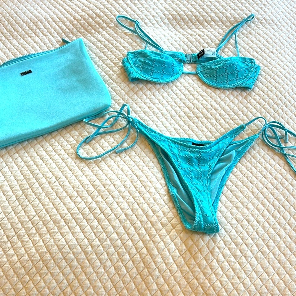 Stylish Aqua Bikini Set